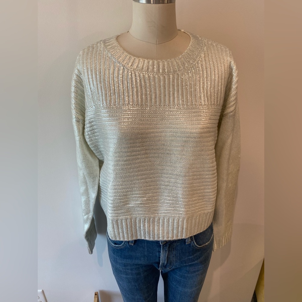 NEW DKNY Long sleeve sweater